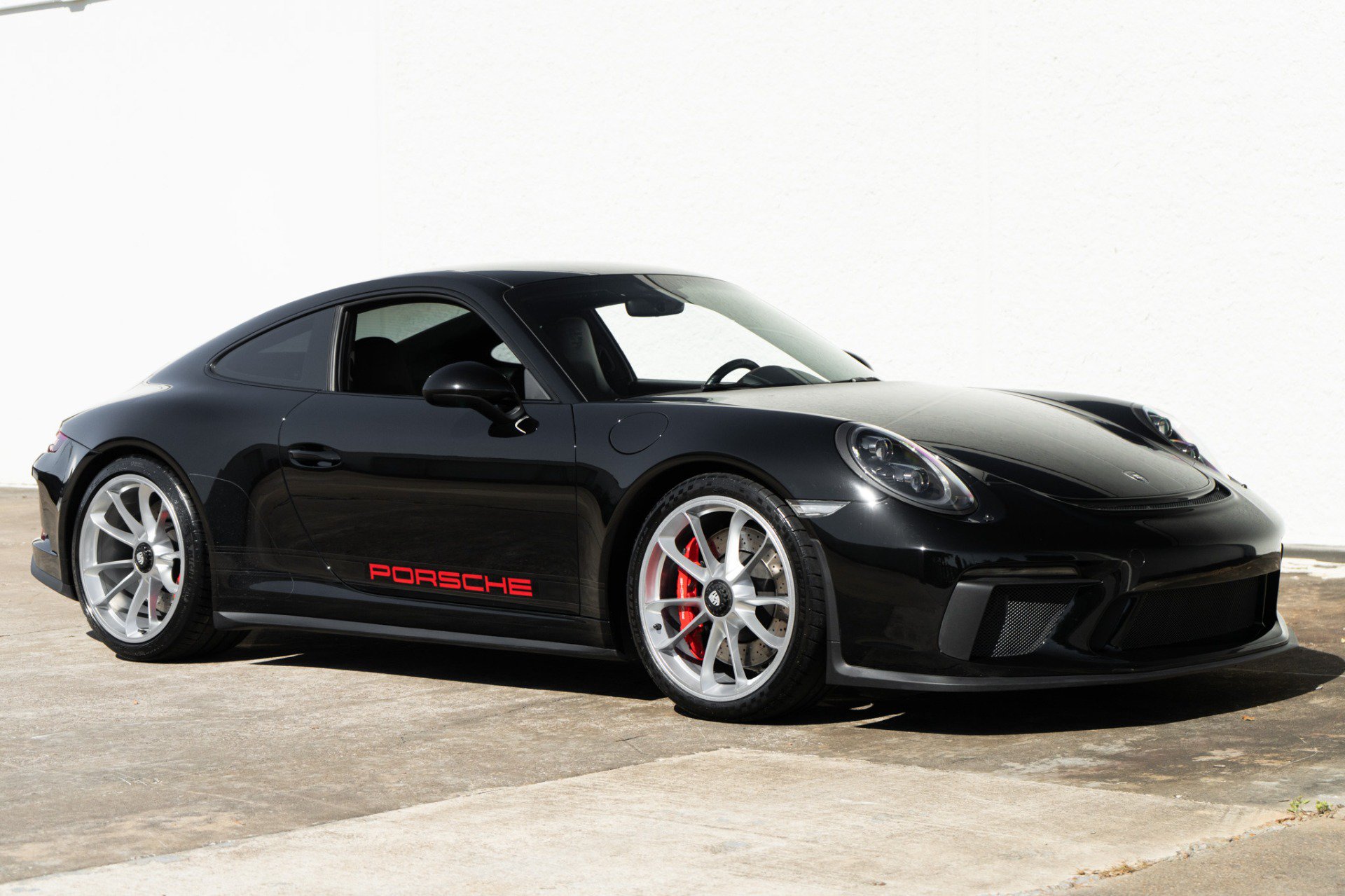 Used 2018 Porsche 911 GT3 RWD image 7