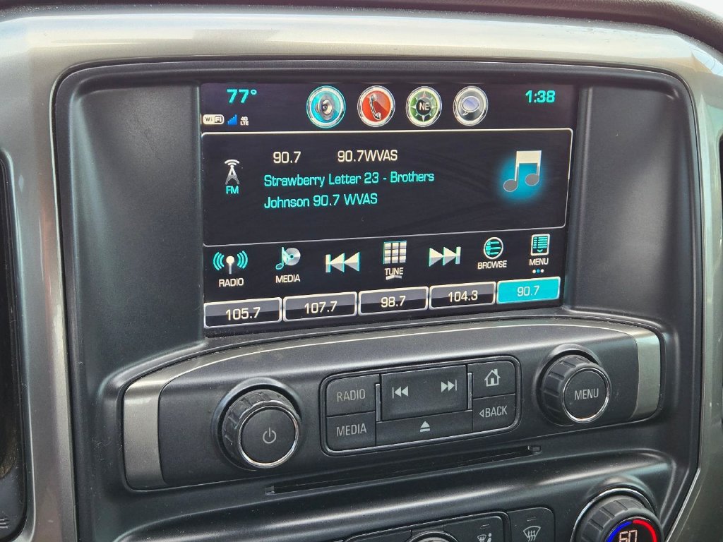 Used 2018 Chevrolet Silverado 1500 LT w/ All Star Edition AWD/4WD image 23