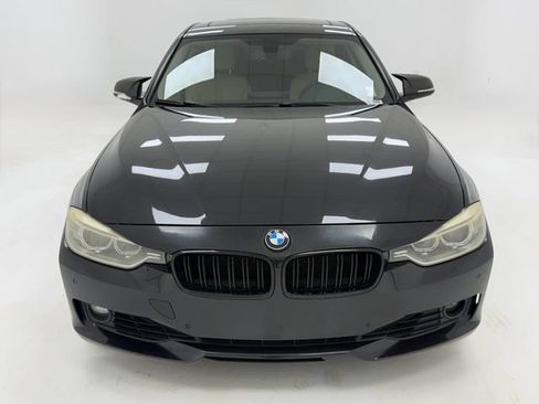 Used 2013 BMW 335i Sedan RWD image 3