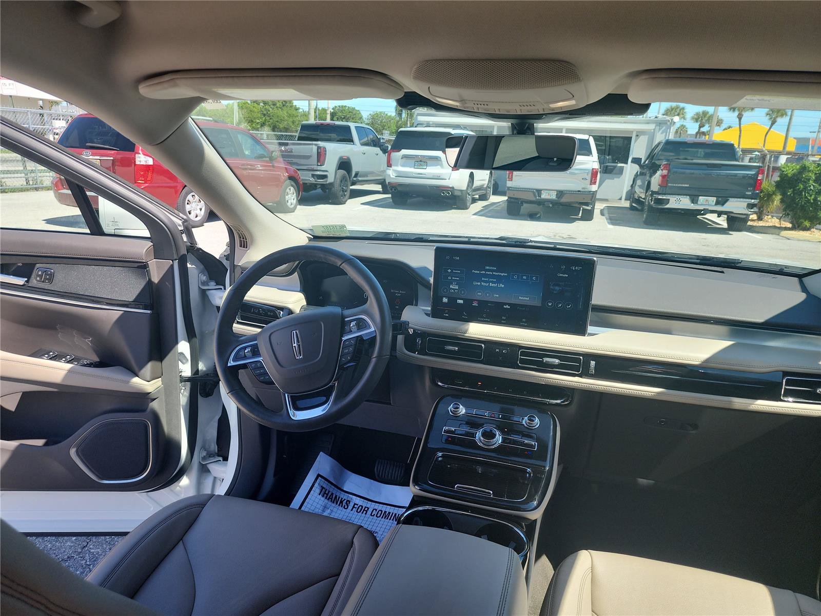 Used 2023 Lincoln Nautilus FWD image 22