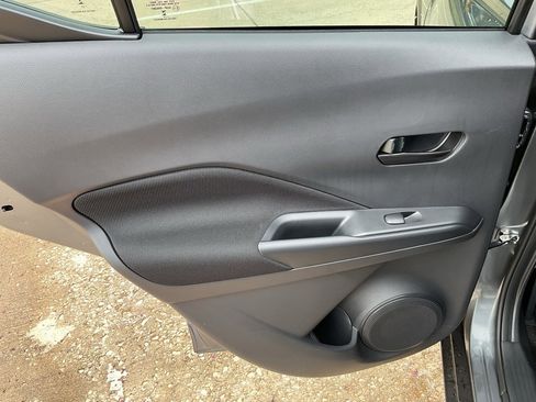 New 2025 Nissan Kicks Play S image 16