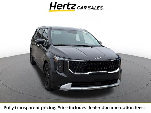 Used 2026 Kia Carnival FWD image 1