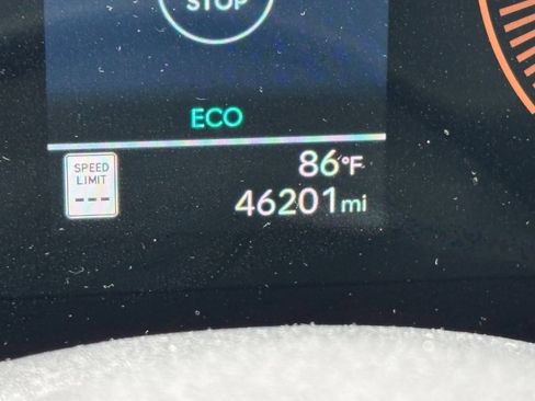 Used 2025 Hyundai Sonata SEL FWD image 20