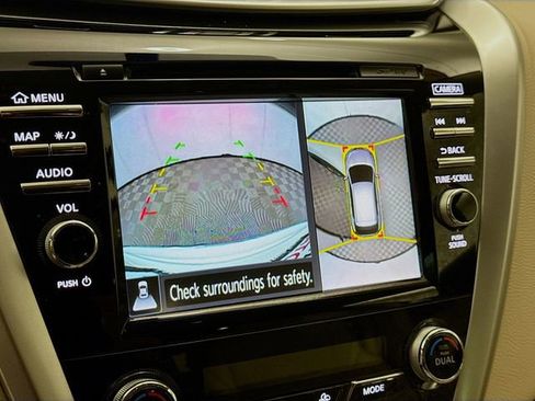 Used 2015 Nissan Murano SL image 14