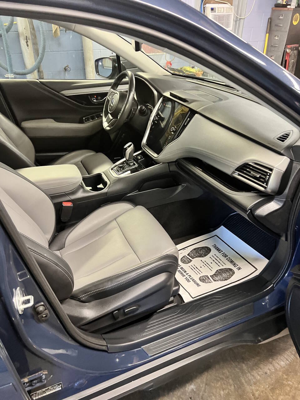 Used 2024 Subaru Outback Limited AWD/4WD image 7