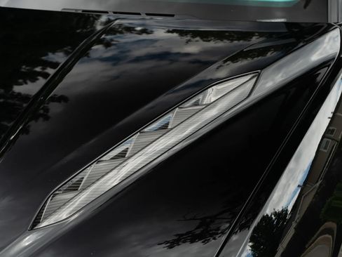 Used 2024 Lamborghini Urus Performante AWD/4WD image 55