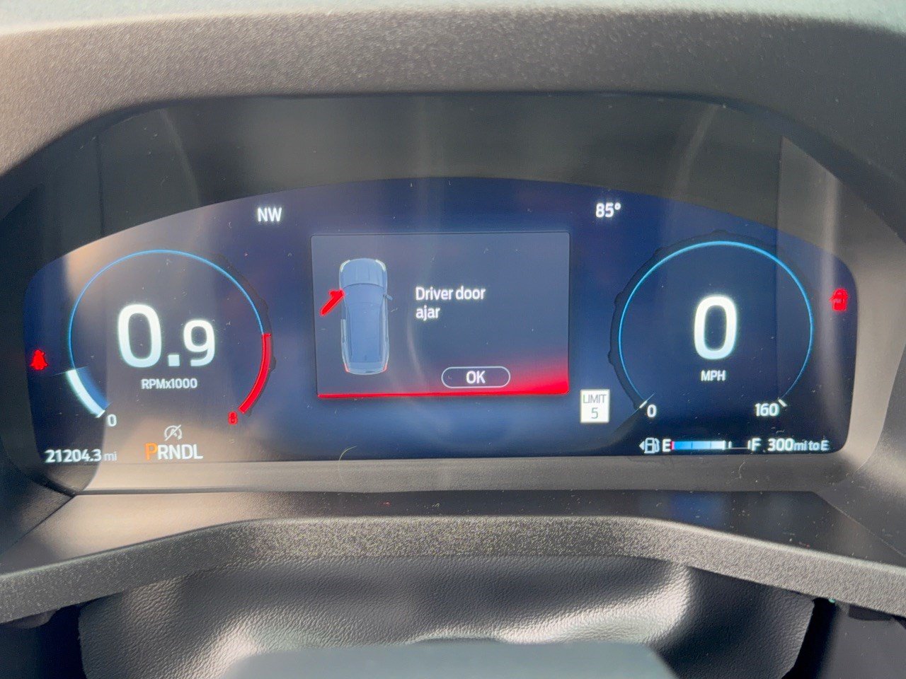Used 2025 Ford Explorer ST-Line w/ Premium Package RWD image 26