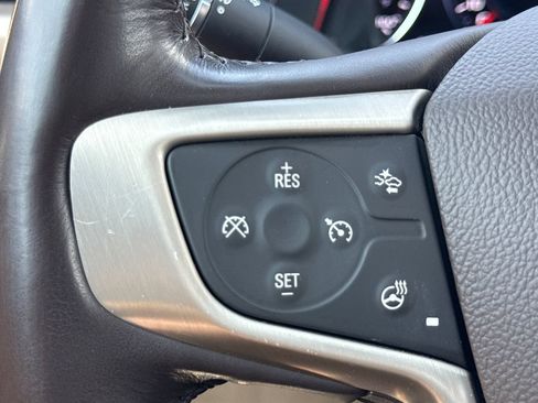 Used 2018 GMC Acadia Denali w/ LPO, Cargo Package FWD image 31