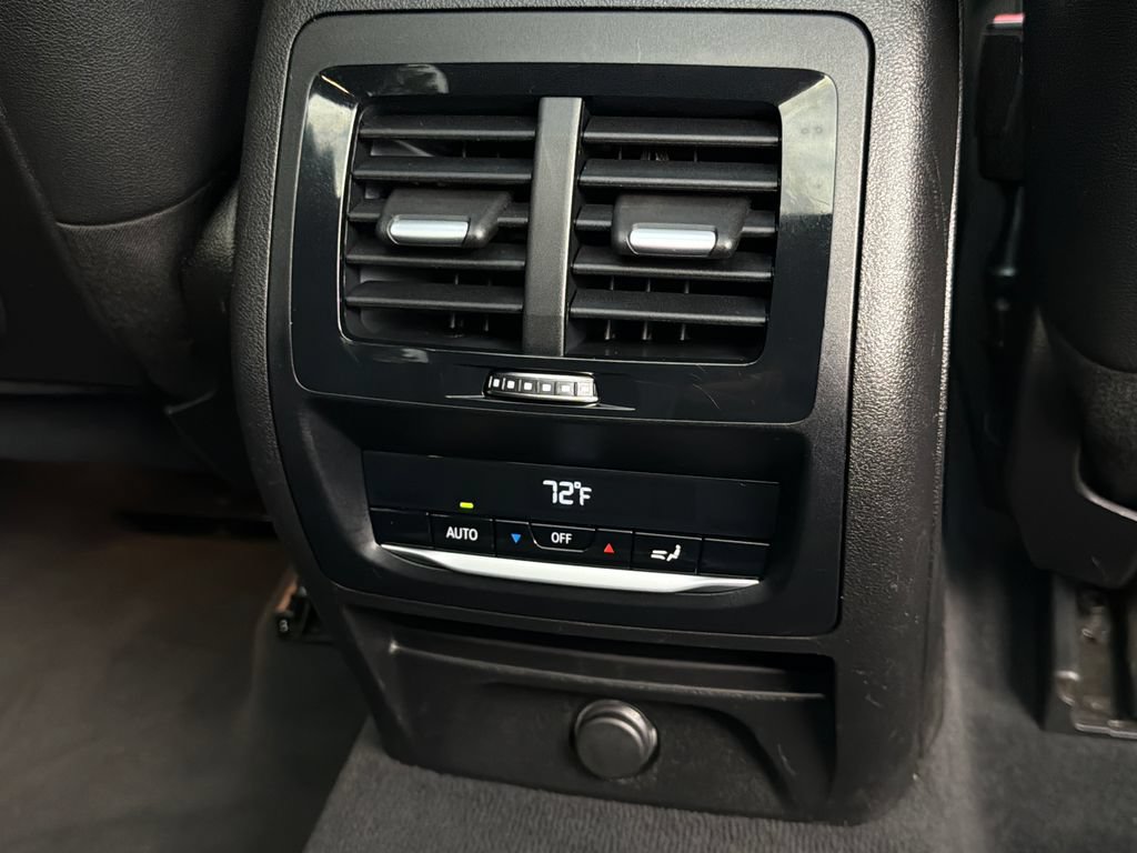 Used 2019 BMW X3 xDrive30i w/ Driving Assistance Package AWD/4WD image 19