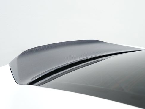 Used 2021 Nissan GT-R Premium image 14