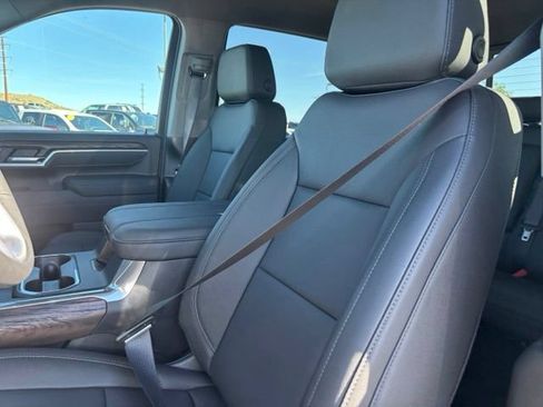 New 2026 GMC Sierra 2500 SLT w/ SLT Premium Package AWD/4WD image 13