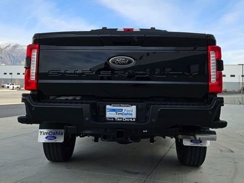 New 2026 Ford F350 Lariat w/ Black Appearance Package image 7