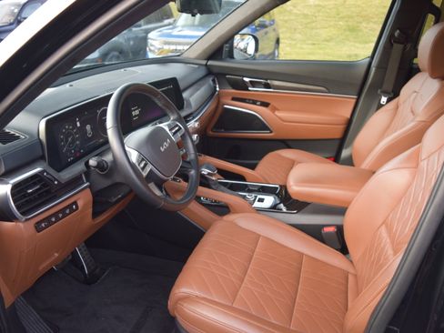 Used 2025 Kia Telluride SX Prestige X-Line image 10
