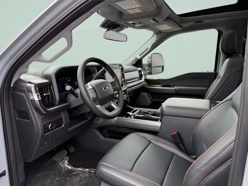 New 2026 Ford F350 Lariat w/ Lariat Ultimate Package AWD/4WD image 3