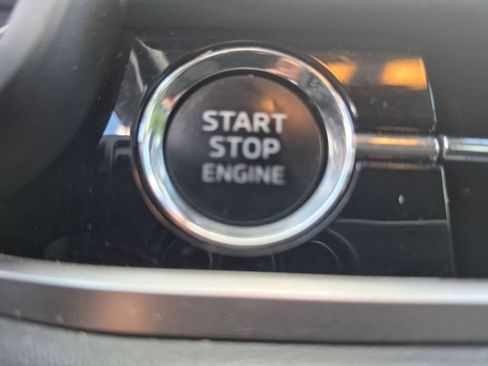 Used 2022 Mitsubishi Outlander SEL AWD/4WD image 21