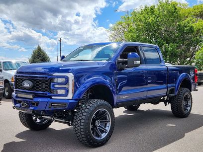 New 2026 Ford F250 Lariat w/ Black Appearance Package
