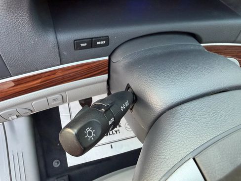 Used 2011 Hyundai Veracruz GLS AWD/4WD image 52