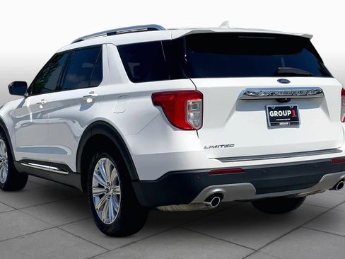 Used 2022 Ford Explorer Limited w/ Equipment Group 301A RWD image 12