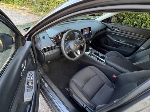 Used 2022 Nissan Altima 2.5 S image 8