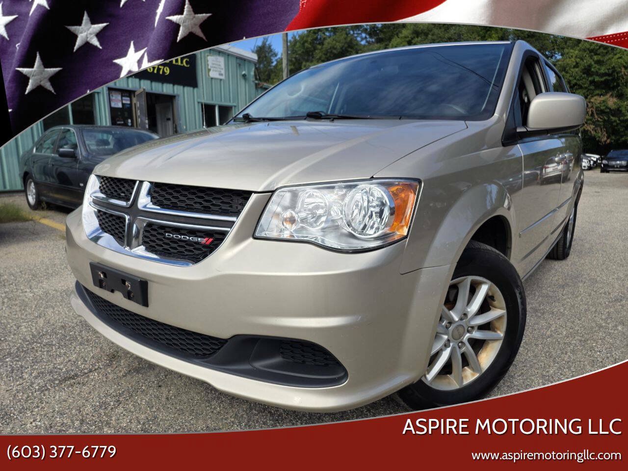 Used 2015 Dodge Grand Caravan SXT FWD image 1