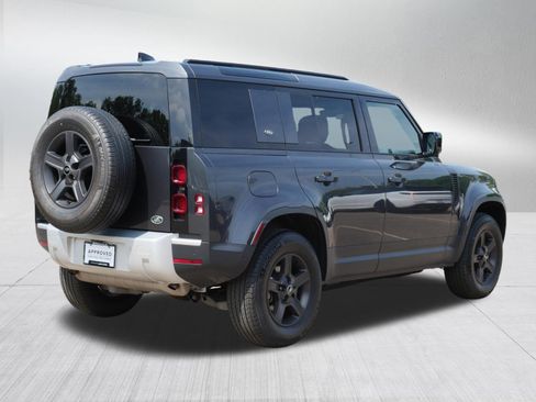 Used 2023 Land Rover Defender 110 S AWD/4WD image 5