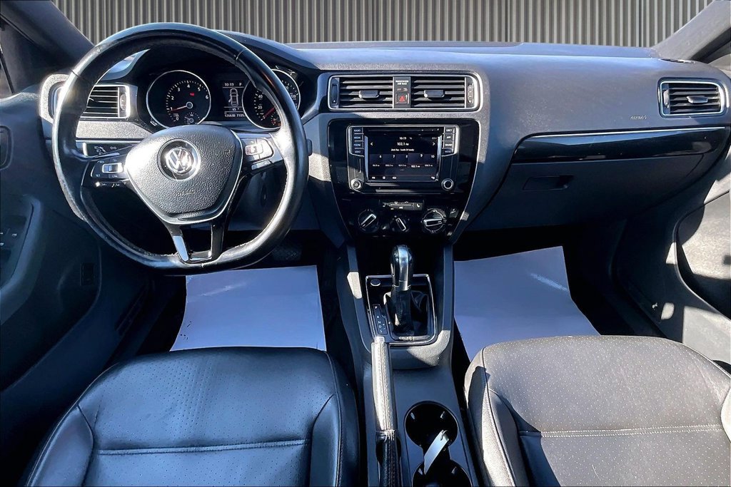 Used 2018 Volkswagen Jetta Sport FWD image 14