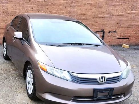 Used 2012 Honda Civic LX image 6