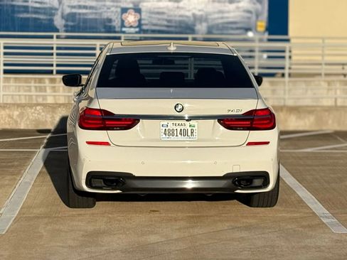 Used 2016 BMW 740i RWD image 7
