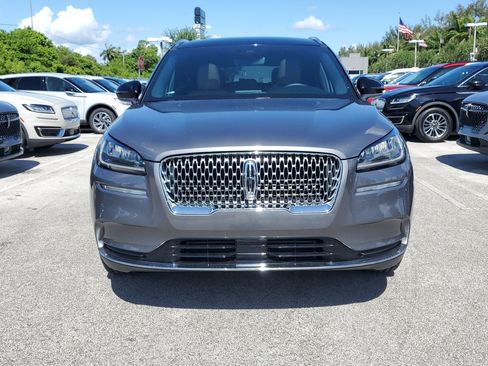 Certified 2022 Lincoln Corsair Reserve w/ Elements Package image 2