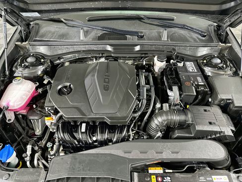 Used 2025 Hyundai Sonata SEL FWD image 32