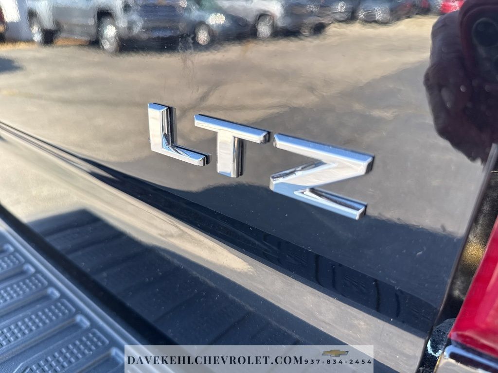 Used 2020 Chevrolet Silverado 2500 LTZ w/ LTZ Convenience Package AWD/4WD image 39