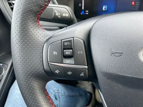 Used 2024 Ford Escape ST-Line image 24