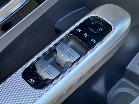 New 2026 Mercedes-Benz GLC 300 4MATIC image 20