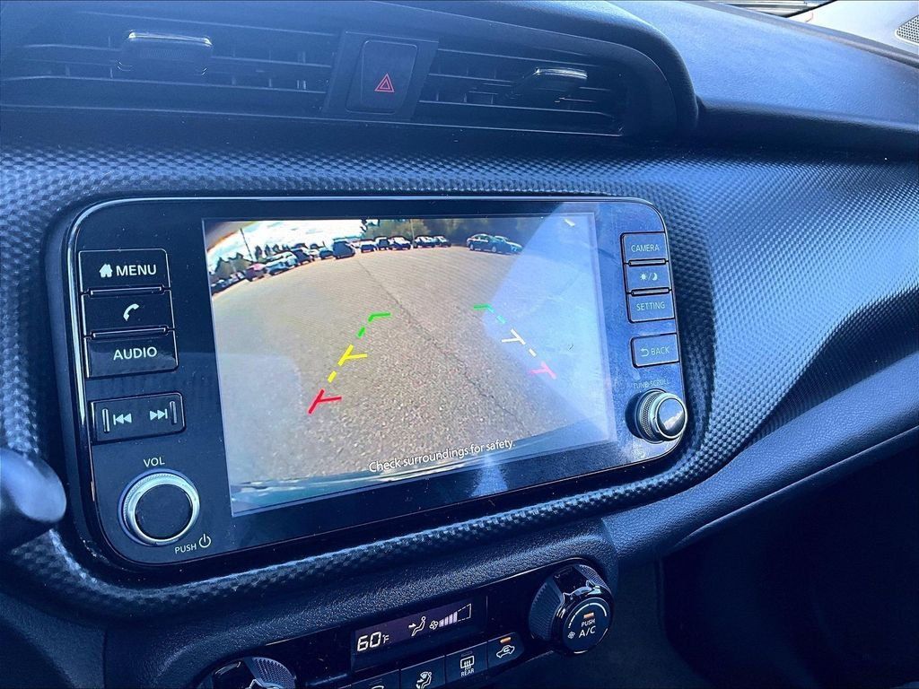 Used 2021 Nissan Kicks SV FWD image 19