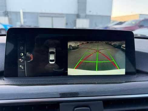 Used 2017 BMW 330i Sedan image 11