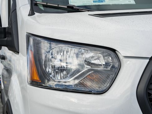 New 2026 Ford Transit 250 148 Medium Roof image 34