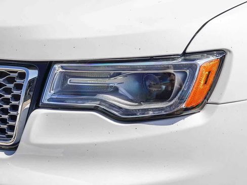 Certified 2020 Jeep Grand Cherokee Overland image 6