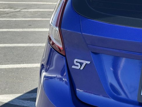 Used 2014 Ford Fiesta ST FWD image 15
