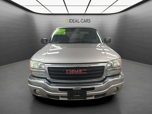 Used 2005 GMC Sierra 1500 SLE w/ Light Duty Power Package RWD image 2