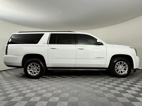 Used 2017 GMC Yukon XL SLT image 29