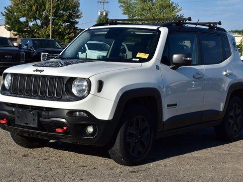 Used 2017 Jeep Renegade Trailhawk image 1