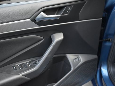 Used 2020 Volkswagen Jetta S w/ Driver Assistance Package image 21