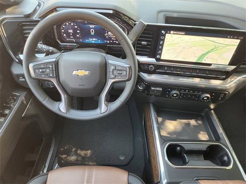 New 2026 Chevrolet Silverado 2500 High Country w/ High Country Premium Package AWD/4WD image 28