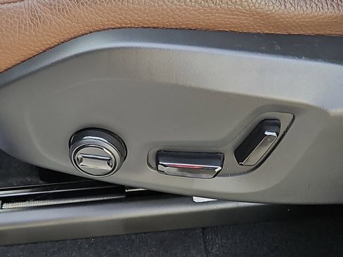 Certified 2023 Volvo XC90 B6 Plus w/ Protection Package Premier image 26