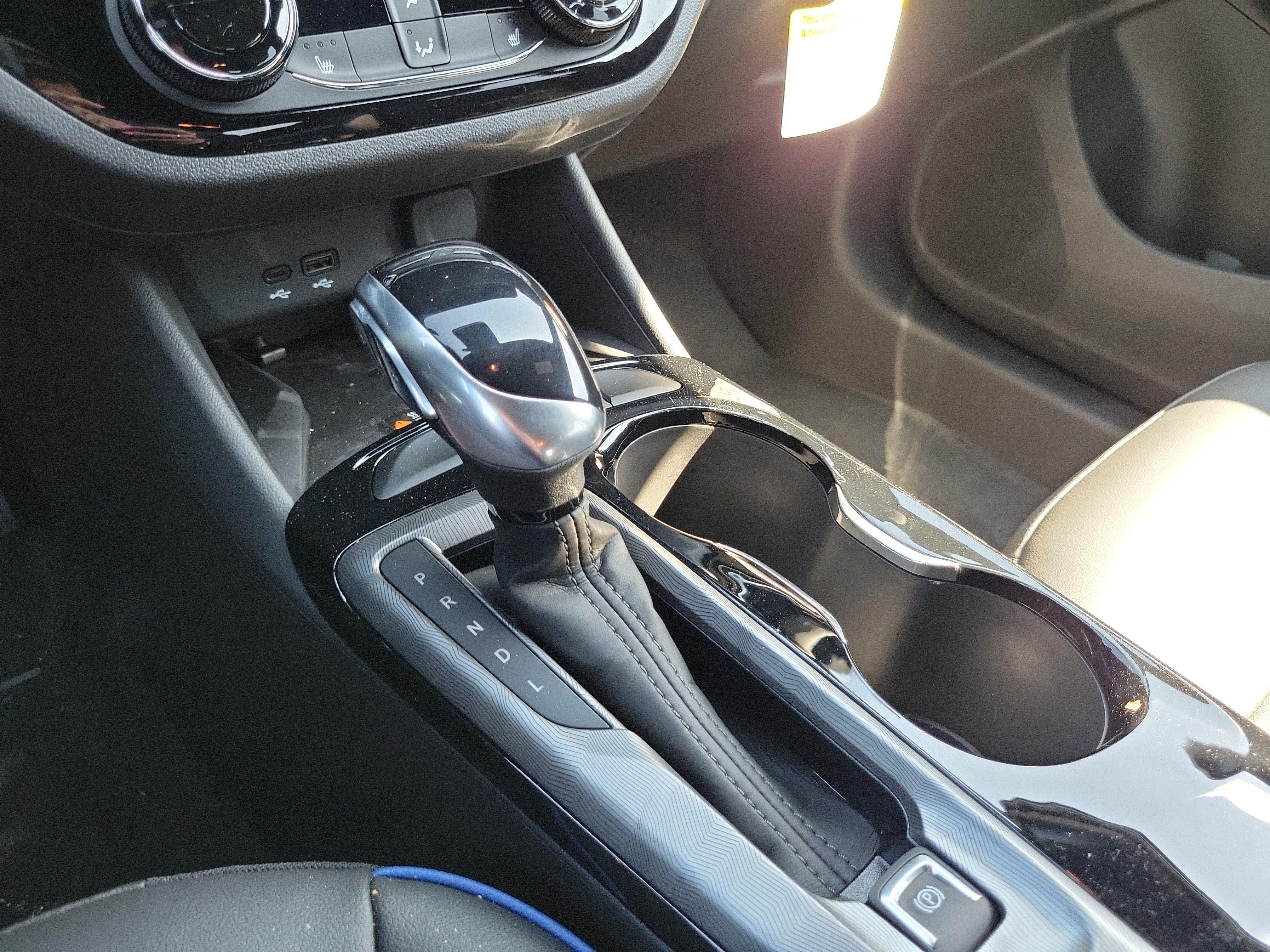New 2026 Buick Envista Sport Touring w/ Convenience I Package FWD image 12