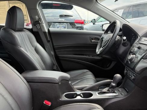 Used 2019 Acura ILX FWD image 11