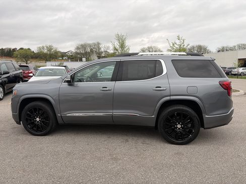 Used 2020 GMC Acadia Denali w/ Denali Ultimate Package AWD/4WD image 8