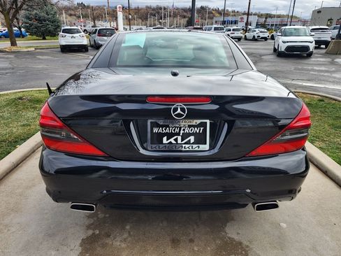 Used 2009 Mercedes-Benz SL 550 image 6