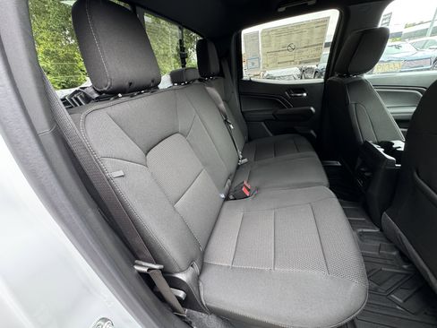 New 2026 GMC Canyon Elevation w/ Convenience Package image 18