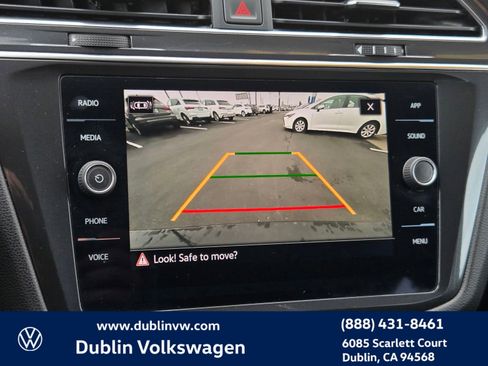 Used 2023 Volkswagen Tiguan SE image 16